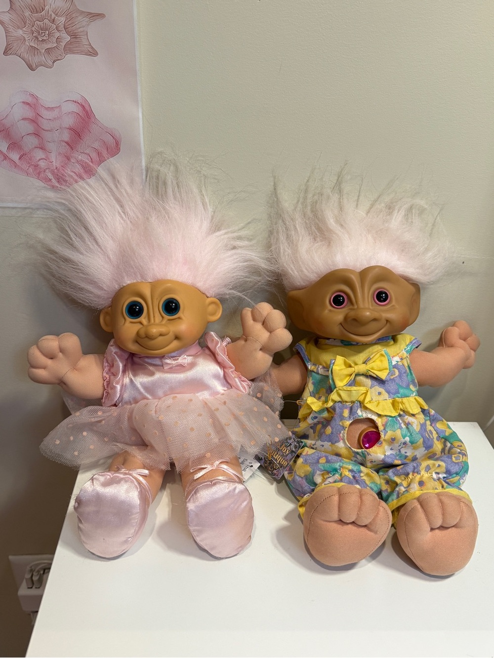 Pink-Haired Plush Troll Dolls - Soft Dress-Up